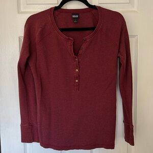 Great condition Patagonia Thermal Henley